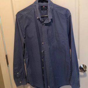 Vineyard vines fish pattern dress shirt